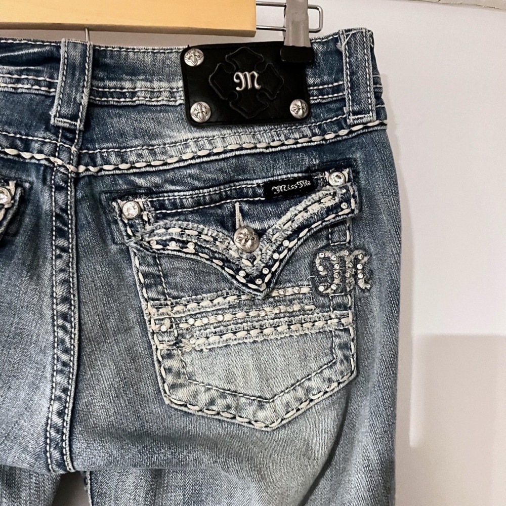Miss Me JE8020SBR Bootcut Jeans Light Wash Rhinestone Flap Pocket 30x31